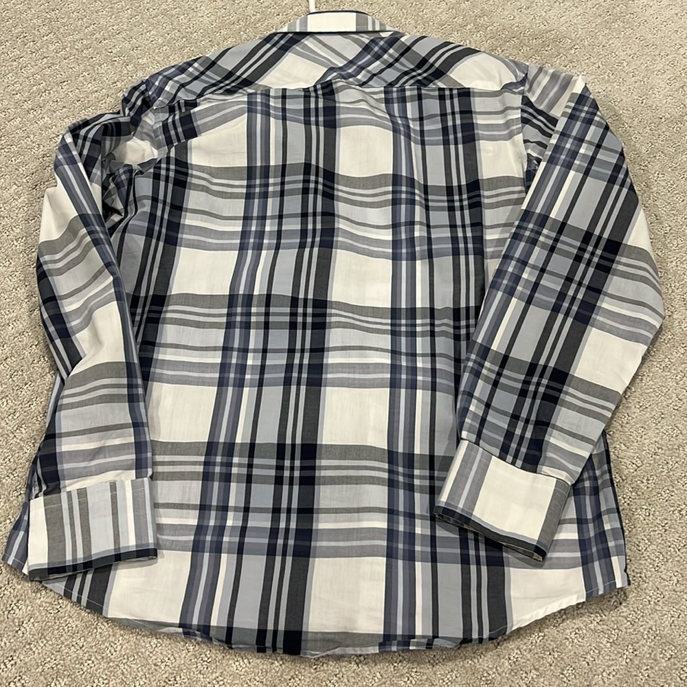 Men’s dress shirt - Picture 3 of 3